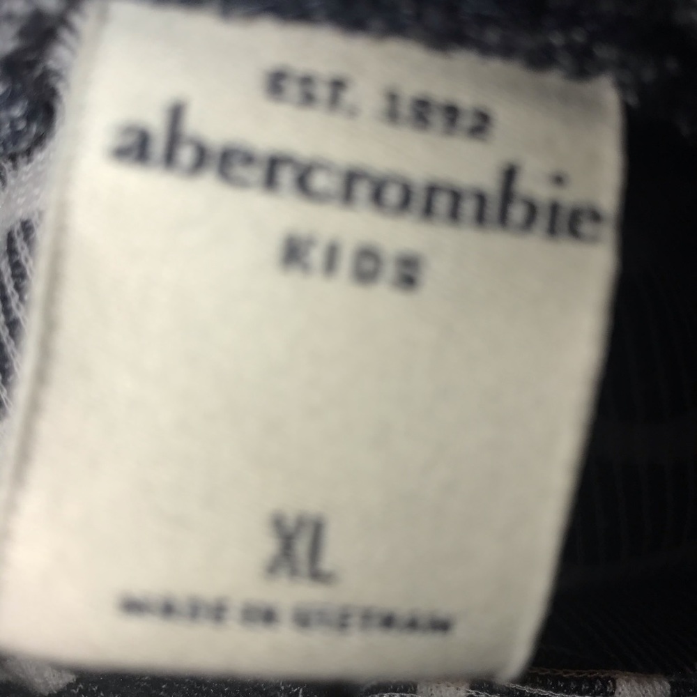 Abercrombie kids top XL - Picture 3 of 3